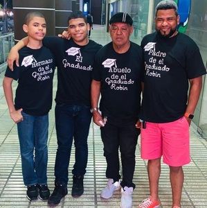 Meet your Posher, Robinson